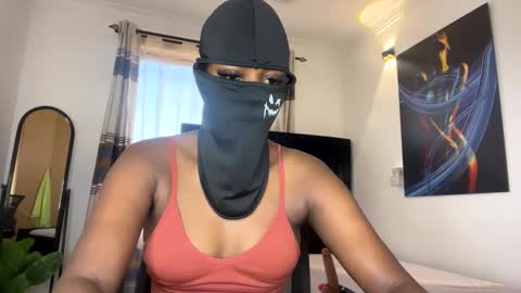 maskedtemptress online show from November 29, 4:31 am