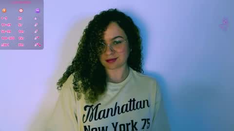 Snapshot of sultrysecrets_ chatting on September 16, 8:56 pm Ann online show from September 16, 8:56 pm