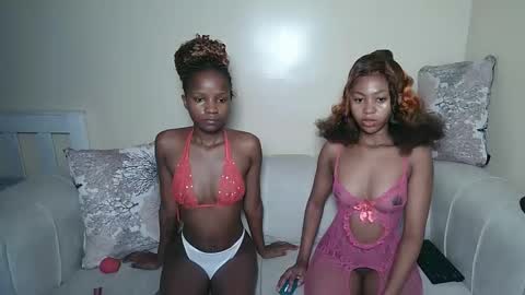 sultryvibesonly online show from May 17, 5:16 am