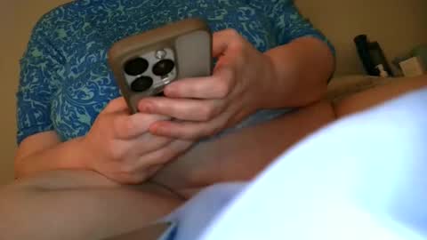 Snapshot of summerdawn2222 chatting on October 2, 12:31 am summerdawn2222 online show from October 2, 12:31 am