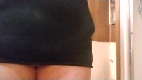 Summer Divine online show from March 10, 11:12 am