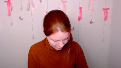 Alexi online show from February 4, 3:27 pm