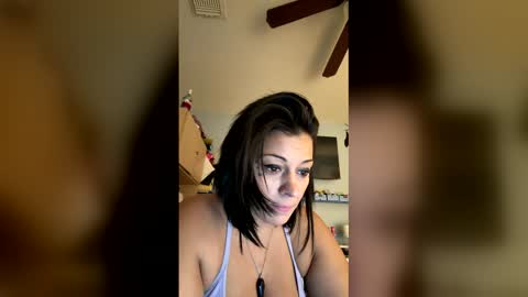 sunflowersinner94 online show from December 20, 3:24 am