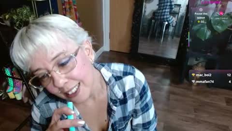 Sunni Knight online show from February 26, 2:59 am