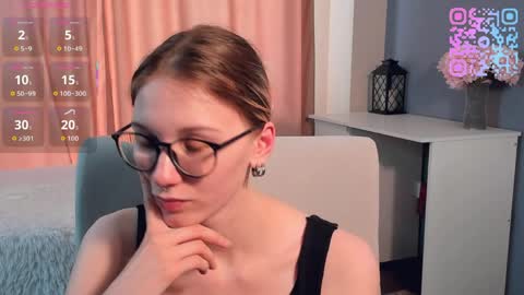 Kiki online show from April 11, 6:40 am