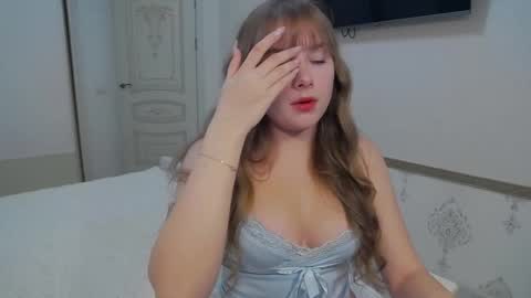 Vanessa online show from March 29, 5:20 am