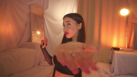 Maria online show from October 11, 8:01 pm