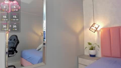  S U N N Y online show from September 24, 1:07 pm