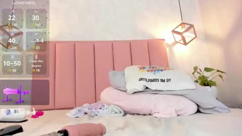  S U N N Y online show from February 21, 10:48 pm