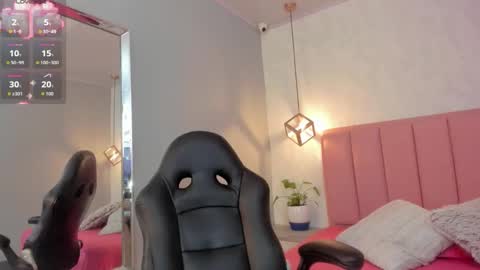  S U N N Y online show from September 19, 12:31 pm