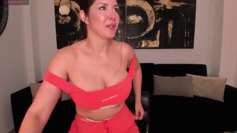 Sunny Rivers online show from November 12, 5:59 pm