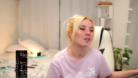 ANNApvt open full info in bio online show from April 18, 7:29 pm