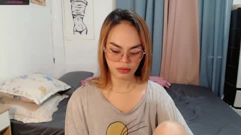 Im val online show from May 6, 1:55 am
