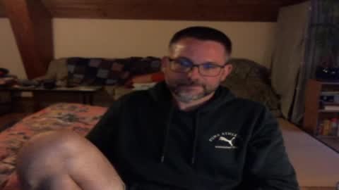 supersquirrel81 online show from May 10, 6:58 pm