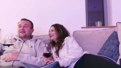 Jade  Tom online show from October 26, 9:03 pm