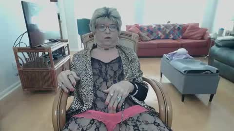 sexualsusan online show from November 11, 4:31 pm