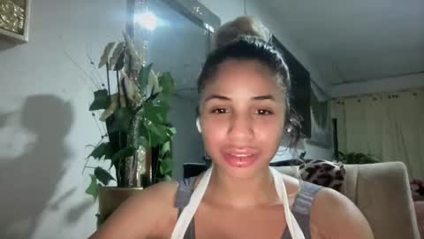 susan online show from June 2, 4:47 am
