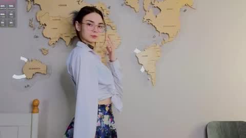 susannahtrojahn online show from March 3, 3:19 pm