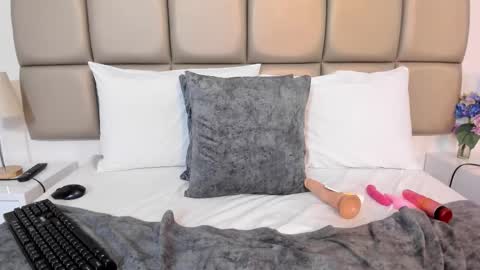 Snapshot of susanthomass chatting on October 4, 7:55 pm susanthomass online show from October 4, 7:55 pm