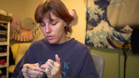   online show from October 1, 12:21 am