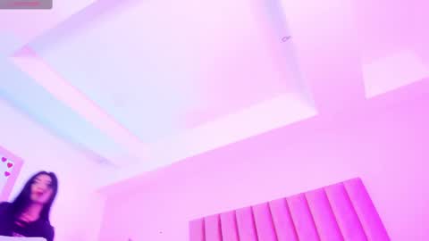 Sussan Nicole  online show from February 10, 6:24 pm