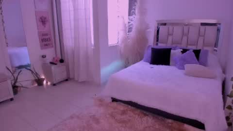 sussy_bell_ online show from June 30, 10:08 pm