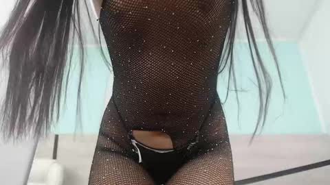 sussy leon online show from March 12, 3:29 pm