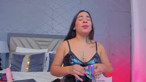 sussyfoxx_ online show from June 13, 8:30 pm