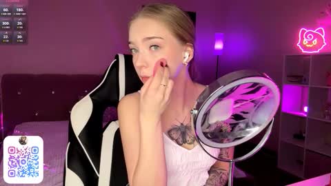 Jessica online show from February 17, 8:19 pm