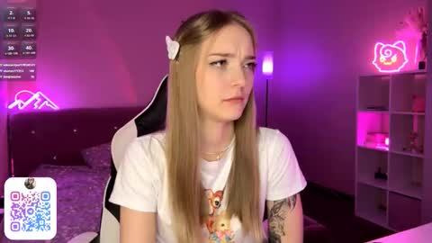 Jessica online show from March 8, 2:04 am