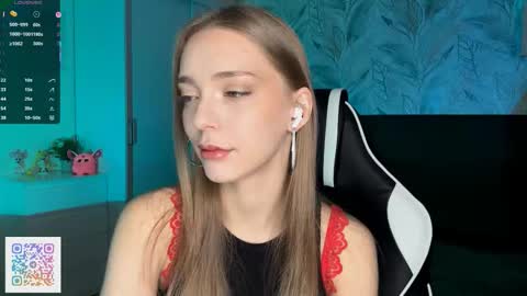 Jessica online show from November 24, 5:33 pm