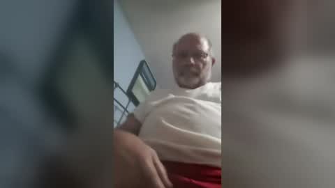 suthernguy54 online show from July 8, 12:08 pm