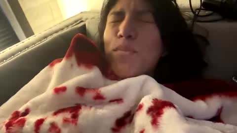 Suzy online show from November 18, 2:53 pm