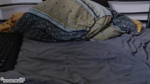 swanou87 online show from March 1, 7:07 pm