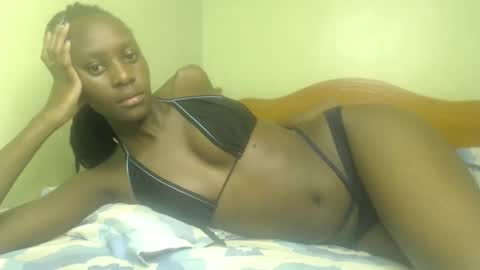 Petite Queen online show from January 27, 10:16 am