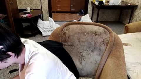 Sweet boy online show from September 9, 2:39 pm