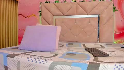 sweet__luna__ online show from February 25, 11:03 am
