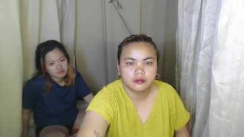 sweet_ally69 online show from March 5, 9:48 pm