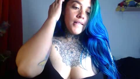 Bubbles online show from December 18, 1:56 am