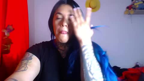 Bubbles online show from November 14, 5:26 pm