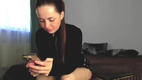 Christina online show from February 7, 1:36 pm