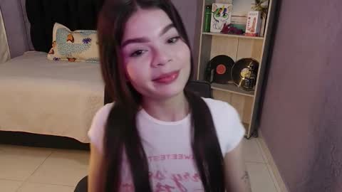 Candy online show from December 4, 2:38 pm