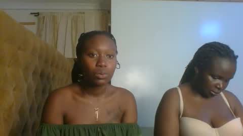 Camila online show from October 26, 10:27 am