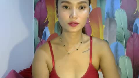 candy online show from April 5, 8:55 am