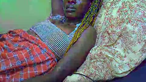 sweet_candie01 online show from March 10, 11:36 am