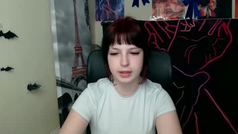 Ivy online show from May 14, 7:06 am