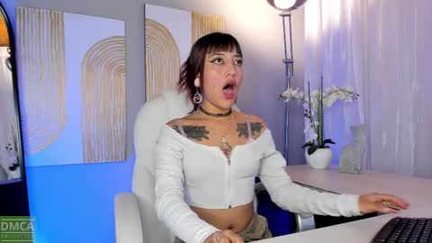 Snapshot of sweet_cleo__ chatting on October 24, 8:42 pm Cleo online show from October 24, 8:42 pm