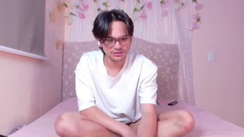 Daniii  online show from February 17, 11:59 pm