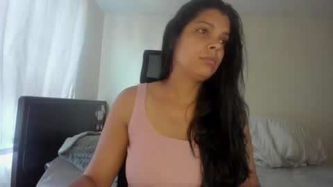 Kendra online show from November 4, 5:47 pm