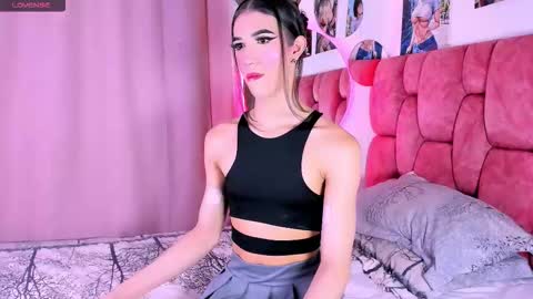 Snapshot of sweet_falon chatting on October 26, 8:15 am Sweet Fhalon online show from October 26, 8:15 am